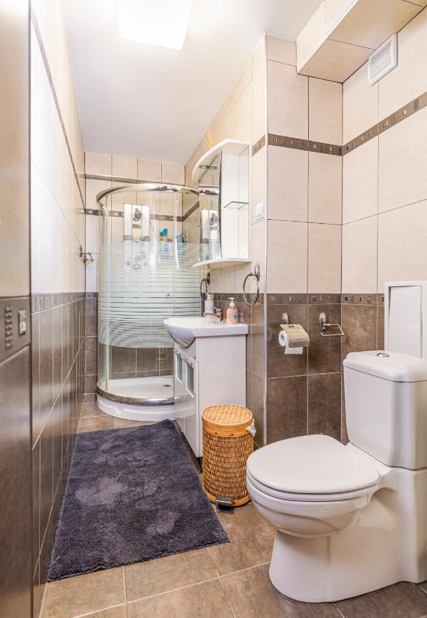 1Bd Apartment - 5 Mins To The City Centre By Flat Mаnager Plovdiv Exteriör bild